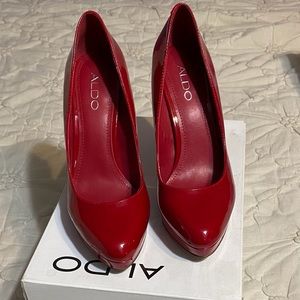 Aldo Red Patent Platform Heels 38